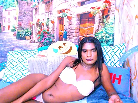 Snapshot of spicybarbie chatting on 02-09-26, 07:01 spicybarbie online show from 02-09-26, 07:01