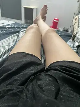 Snapshot of Phuonghot189 chatting on 02-14-26, 05:10 Phuonghot189 online show from 02-14-26, 05:10