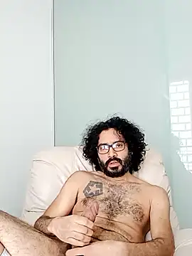 Snapshot of Batou1683 chatting on 02-10-26, 09:46 Batou1683 online show from 02-10-26, 09:46