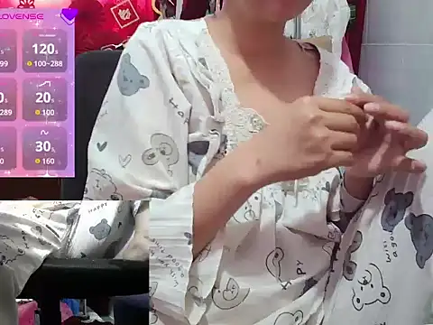 Snapshot of song_ngan chatting on 02-12-26, 02:39 song ngan online show from 02-12-26, 02:39