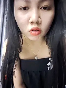 Heo xxinhxx online show from 03-06-26, 04:25