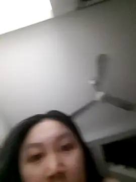 Heo xxinhxx online show from 03-11-26, 07:42