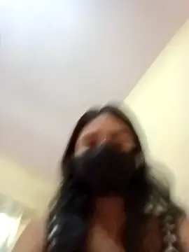 Snapshot of Mahira-- chatting on 06-16-26, 04:59 Mahira-- online show from 06-16-26, 04:59