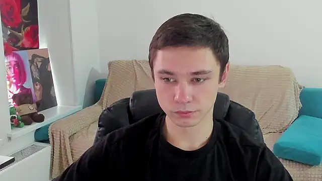 Snapshot of Alexmansuper chatting on 02-13-26, 12:01 Alexmansuper online show from 02-13-26, 12:01