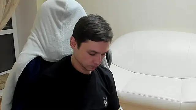 Alexmansuper online show from 04-16-26, 07:36