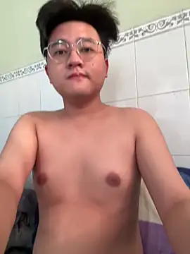 Kami Kazo online show from 06-18-26, 12:11