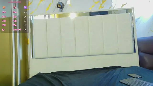 Red Scarlet16 online show from 03-02-26, 12:23