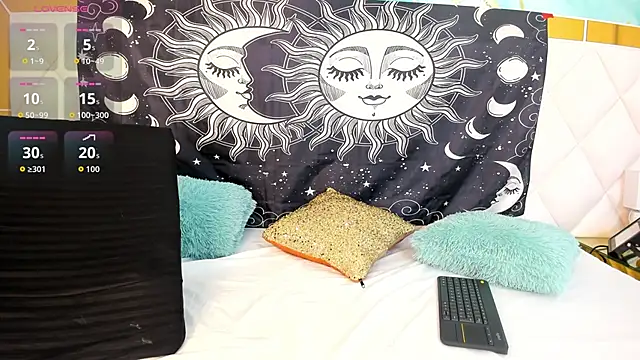 Snapshot of zanyx_ chatting on 02-18-26, 03:30 zanyx online show from 02-18-26, 03:30