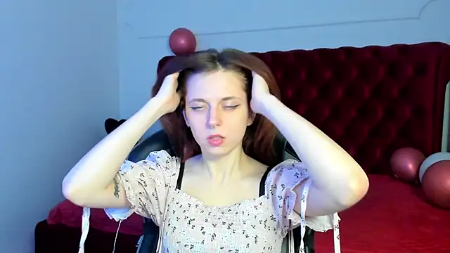 Snapshot of FreyaVey chatting on 02-25-26, 06:12 FreyaVey online show from 02-25-26, 06:12