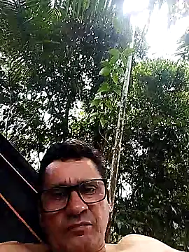 Snapshot of dilduarte26 chatting on 04-12-26, 05:18 dilduarte26 online show from 04-12-26, 05:18