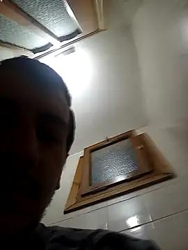 Snapshot of Etlipro-53 chatting on 02-18-26, 09:44 Etlipro-53 online show from 02-18-26, 09:44