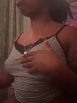 Browneyedxbhab online show from 04-16-26, 01:50