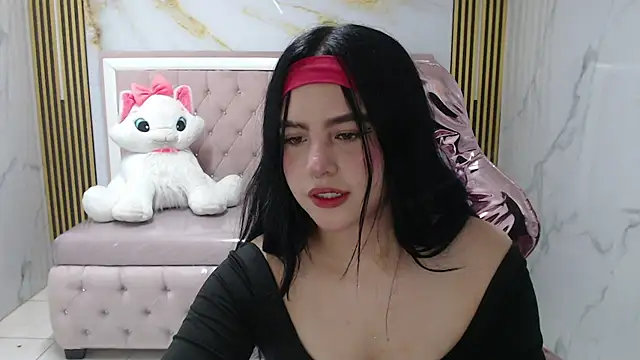 Snapshot of sarita_09_s chatting on 02-14-26, 08:05 sarita 09 s online show from 02-14-26, 08:05