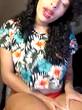 Snapshot of Churitos69 chatting on 02-19-26, 02:29 Churitos69 online show from 02-19-26, 02:29