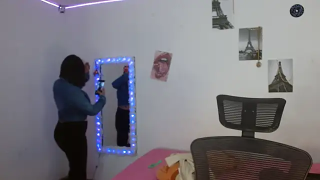 Snapshot of Lolitaa__VIP chatting on 02-23-26, 07:55 Lolitaa VIP online show from 02-23-26, 07:55