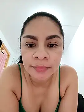 luna pinky online show from 02-18-26, 03:30