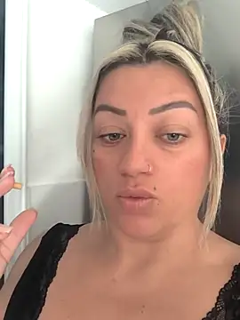 NinaRicci1518 online show from 03-09-26, 12:42