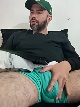 hairyandbigmann online show from 03-10-26, 08:36