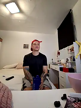 Snapshot of Zarc_Jhonson chatting on 01-24-25, 12:41 Zarc Jhonson online show from 01-24-25, 12:41