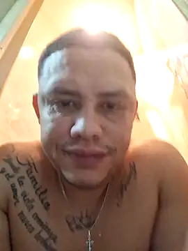 Snapshot of Zarc_Jhonson chatting on 10-30-25, 04:52 Zarc Jhonson online show from 10-30-25, 04:52