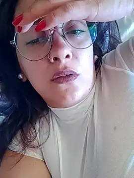 kuramaqueen online show from 02-17-26, 05:52