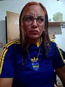 Snapshot of kuramaqueen chatting on 04-15-26, 03:24 kuramaqueen online show from 04-15-26, 03:24