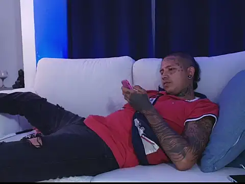 blackout9703 online show from 02-12-26, 02:12