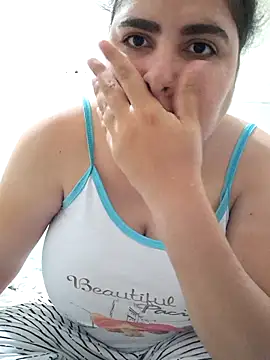 Snapshot of BarbedArtemia chatting on 02-15-26, 01:41 BarbedArtemia online show from 02-15-26, 01:41