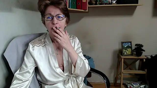 katemodel online show from 01-19-26, 09:02