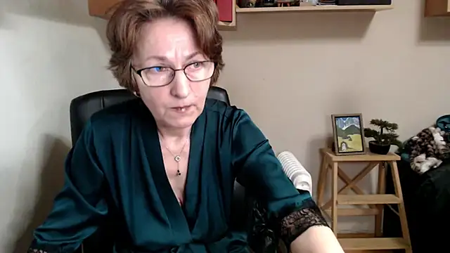 katemodel online show from 03-02-26, 07:59