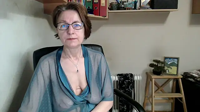 katemodel online show from 05-23-26, 06:51