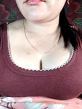 Reina Fcup01 online show from 02-23-26, 05:38