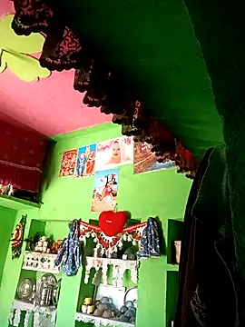Snapshot of Riyakumari_hot66 chatting on 04-24-26, 06:05 Riyakumari hot66 online show from 04-24-26, 06:05