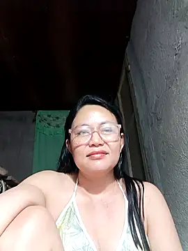 Snapshot of hotpinay_45 chatting on 02-13-26, 12:50 hotpinay 45 online show from 02-13-26, 12:50