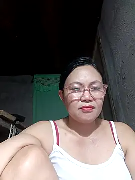 Snapshot of hotpinay_45 chatting on 02-16-26, 11:06 hotpinay 45 online show from 02-16-26, 11:06