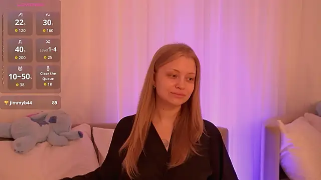 MollyHilton online show from 03-13-26, 06:14