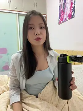 Snapshot of BIGBABYYEYE chatting on 02-11-26, 02:00 BIGBABYYEYE online show from 02-11-26, 02:00