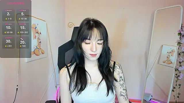 AliceeinWonderlanddd online show from 05-23-26, 02:06