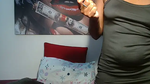 Snapshot of Moreish-06 chatting on 02-11-26, 07:52 Moreish-06 online show from 02-11-26, 07:52