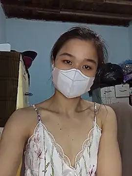 Snapshot of Daisy-lusia2026 chatting on 05-17-26, 01:51 Daisy-lusia2026 online show from 05-17-26, 01:51