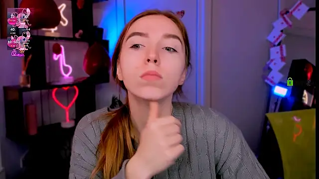 Snapshot of stella_flower chatting on 02-17-26, 05:59 stella flower online show from 02-17-26, 05:59