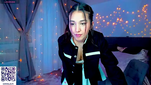 Anna Elfii online show from 02-12-26, 04:46