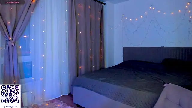 Anna Elfii online show from 03-24-26, 06:02