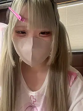 Snapshot of uni_nvqnl2 chatting on 02-05-26, 07:24 uni nvqnl2 online show from 02-05-26, 07:24