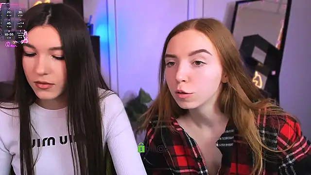 Snapshot of elis_sunny chatting on 03-02-26, 12:56 elis sunny online show from 03-02-26, 12:56