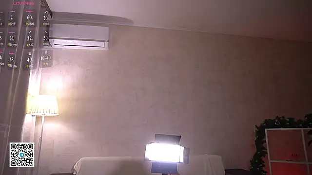 Snapshot of Candylolly___ chatting on 02-05-26, 03:16 Candylolly online show from 02-05-26, 03:16