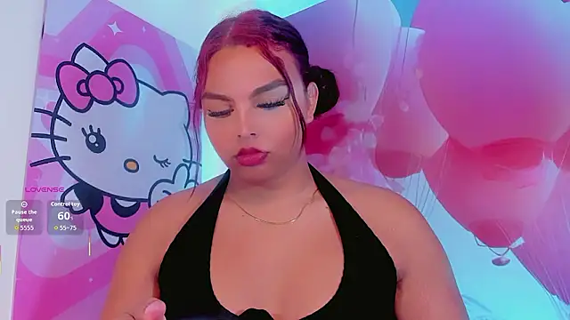 Snapshot of Maia_Hotts chatting on 02-08-26, 11:46 Maia Hotts online show from 02-08-26, 11:46