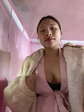 Snapshot of Emxinhka1 chatting on 03-15-26, 09:04 Emxinhka1 online show from 03-15-26, 09:04