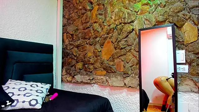 Dahliablack online show from 03-06-26, 12:56