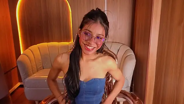 Alina b  online show from 05-15-26, 08:05